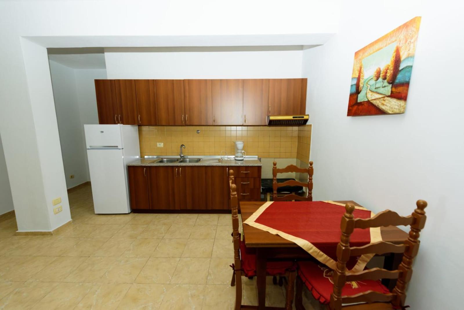 Apartament Shyti
